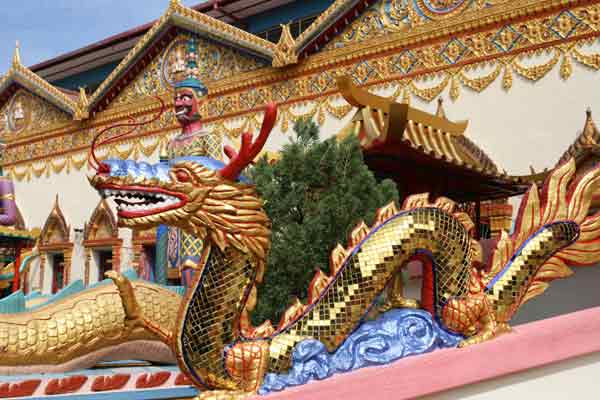 30-Wat-Chayamagkalaram-Dragon